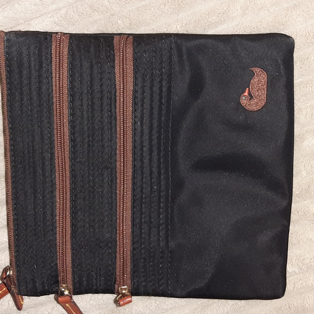 Dooney and Bourke Crossbody